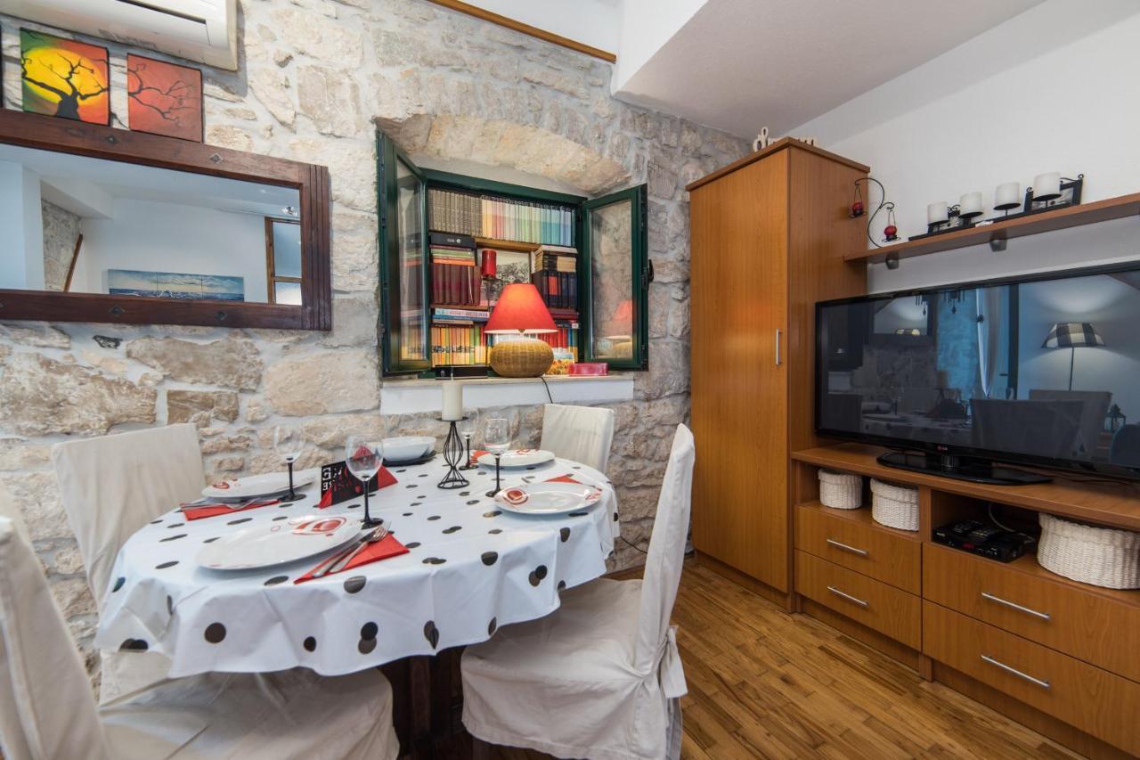 Apartments Gajeta Gradac  Luaran gambar