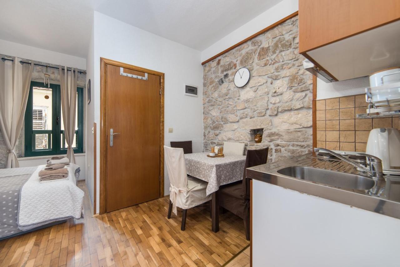 Apartments Gajeta Gradac  Luaran gambar