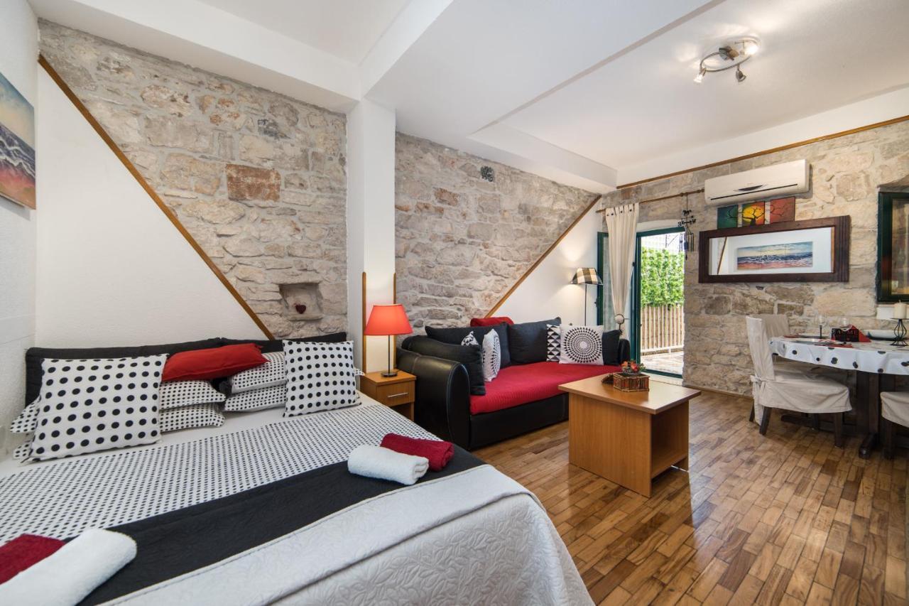 Apartments Gajeta Gradac  Luaran gambar