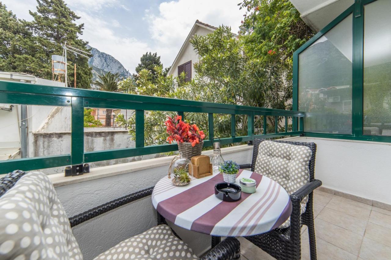 Apartments Gajeta Gradac  Luaran gambar