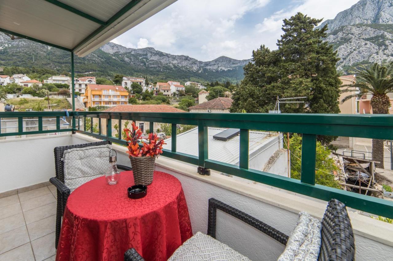 Apartments Gajeta Gradac  Luaran gambar