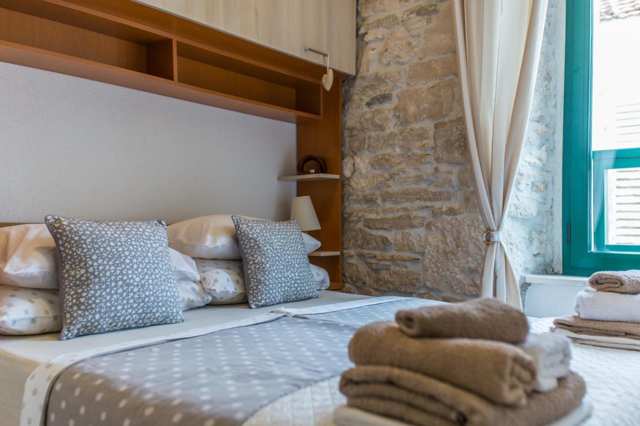 Apartments Gajeta Gradac  Luaran gambar