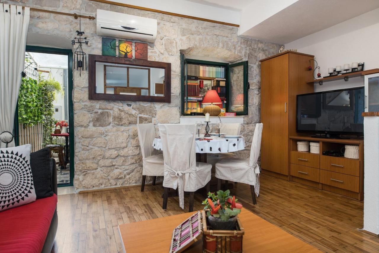 Apartments Gajeta Gradac  Luaran gambar